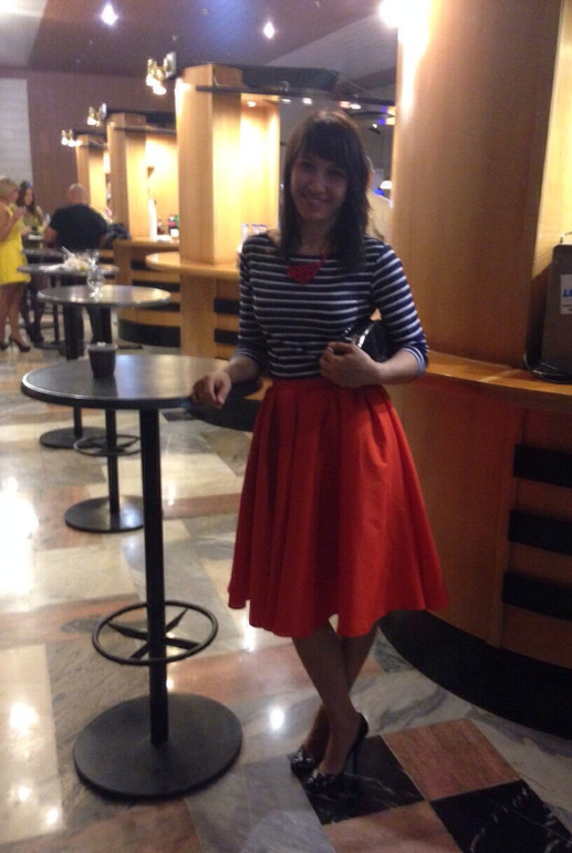 Опять я со своими шнурками и юбкой