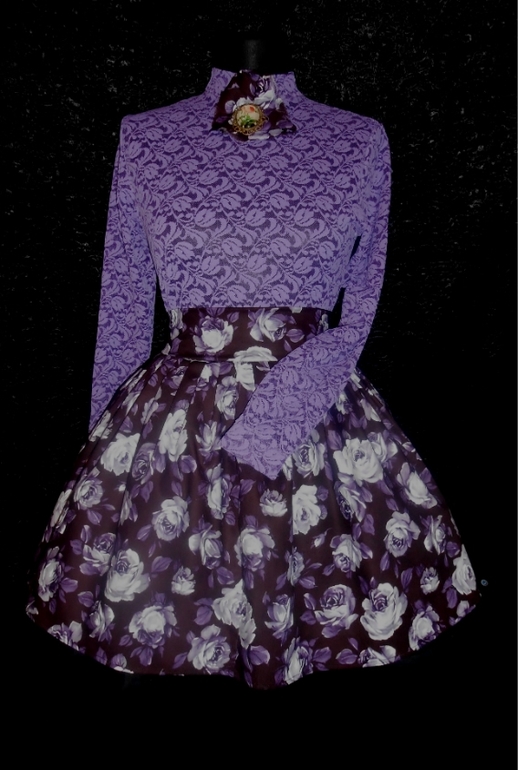 Смелый цвет,,,,,,,имеет право!Для Дарьи прелесной!