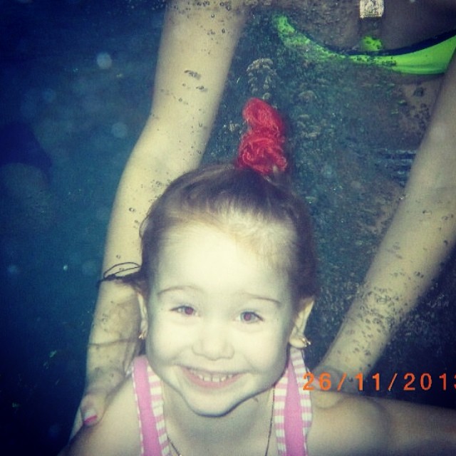 Привет с глубин бассейна !!!!!!