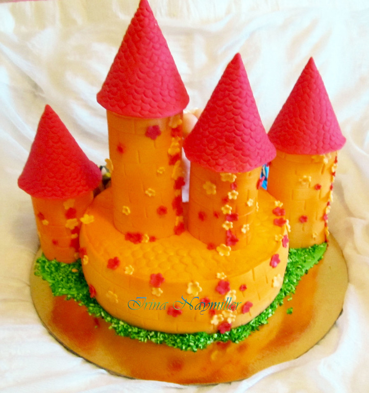 Замок с Аделиной балериной и бременские музыканты