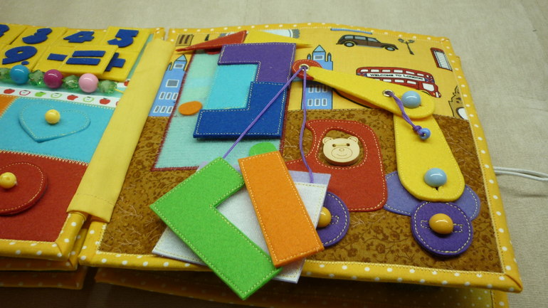 Еще одна для двойняшек!)))