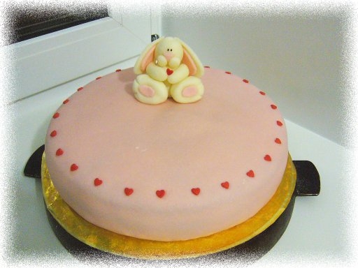 Мой первый тортик с мастикой)))