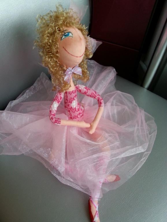 Девочка в пачке. Продается