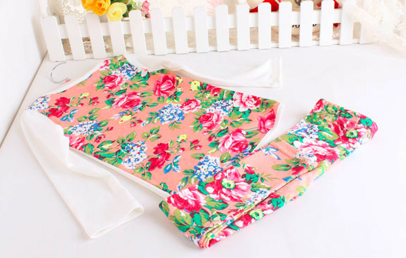 оригинальные комплекты с цветочным принтом, цена 485 руб!