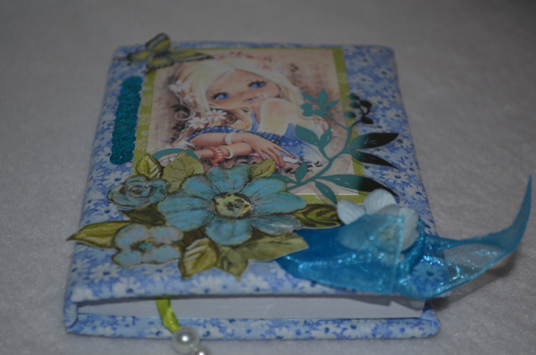 блокнот голубоглазка