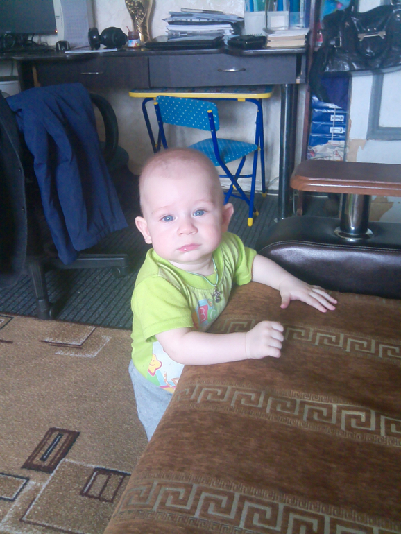 Подходим к 9-ти месячью! Всего по-немногу! И фоточки!!!