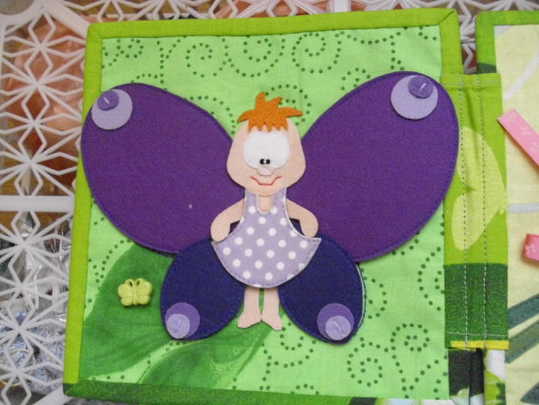 Книжка с зайчиком