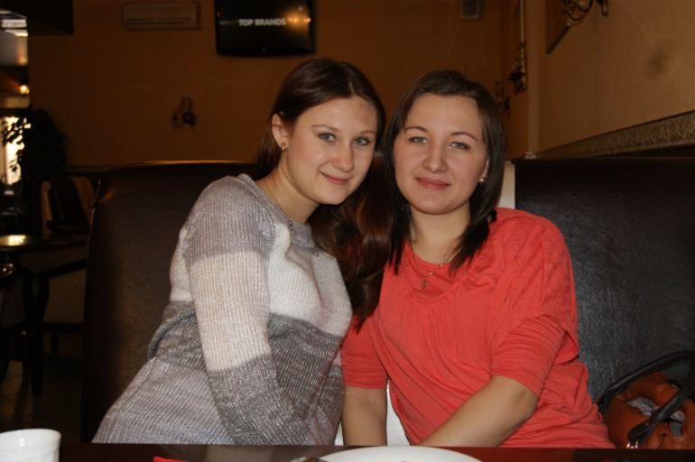 встретились с подружками...