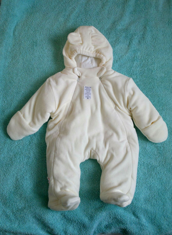 Продам Новый нежный Комбинезон POLLO Размер 74___800 руб.
