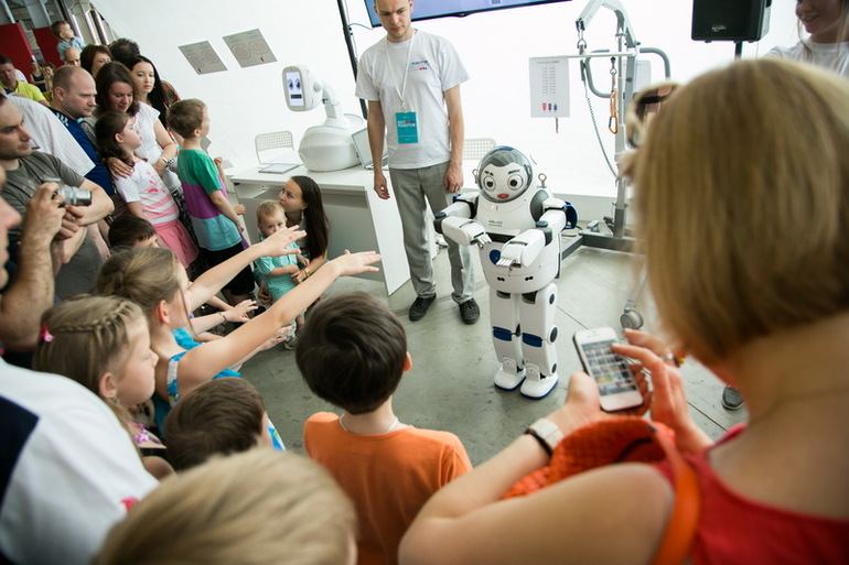 Бал Роботов-2014