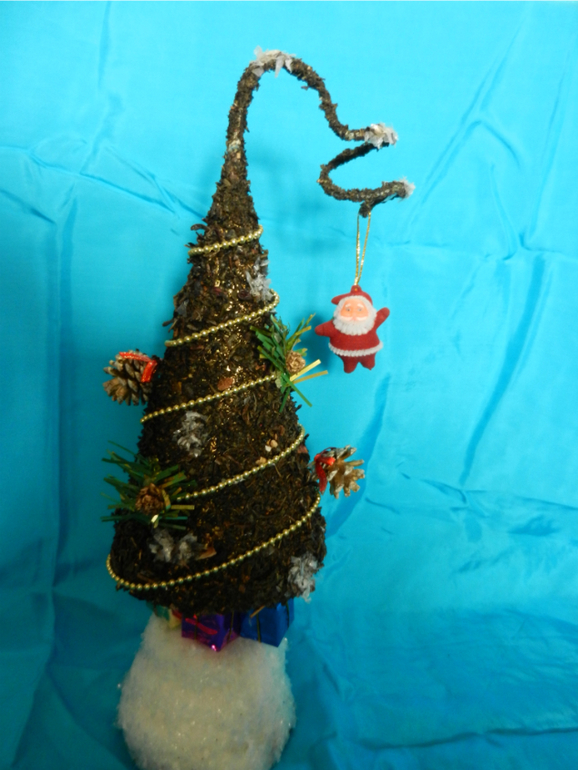 Прошлогодняя елочка