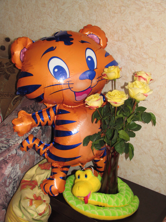 Отпраздновали годик!