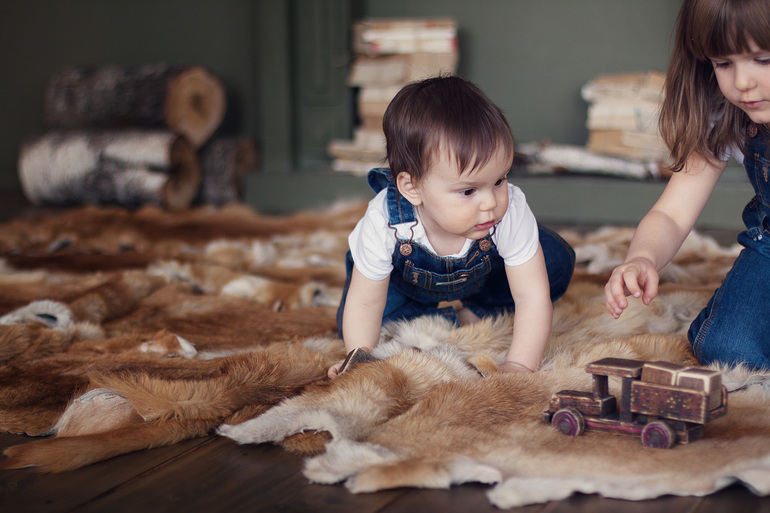 Детство - это я и ты