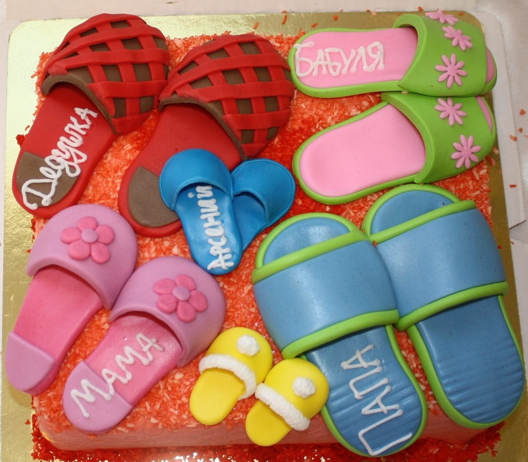 торт с тапочками
