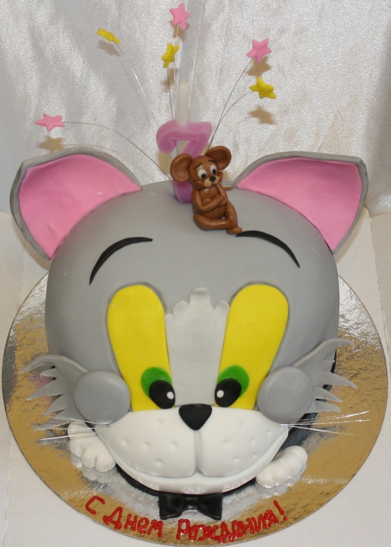 торт Том и Джерри