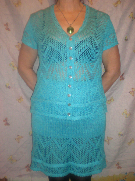 ажурный костюм.