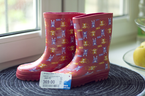 Резиновые сапоги из "Детского мира"