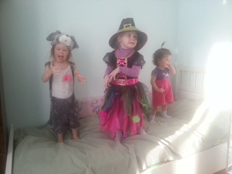 Телефонорепортаж с премьеры спектакля)))))