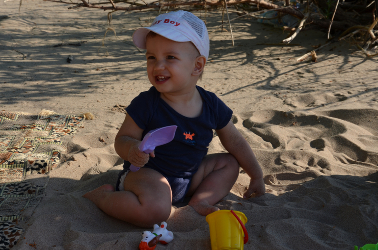 Моя лапа на Волге!))))))))