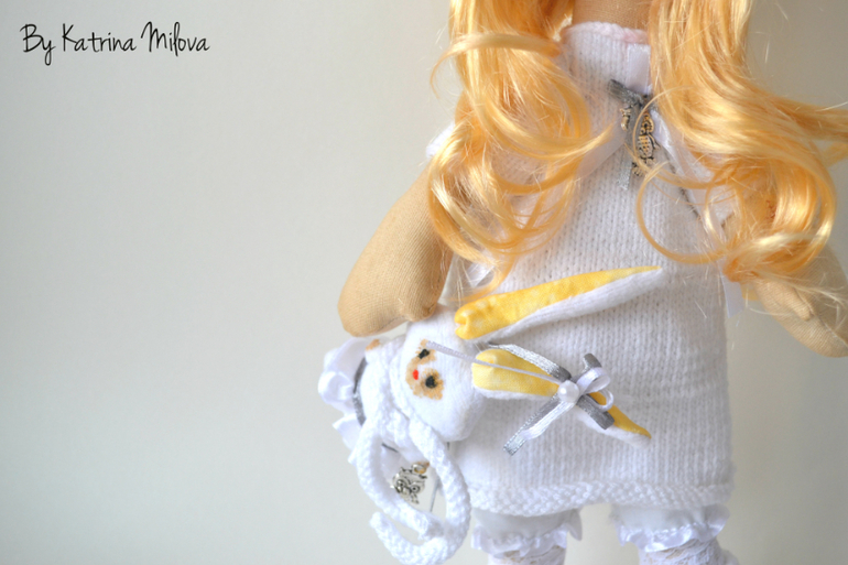 Новые девочки.