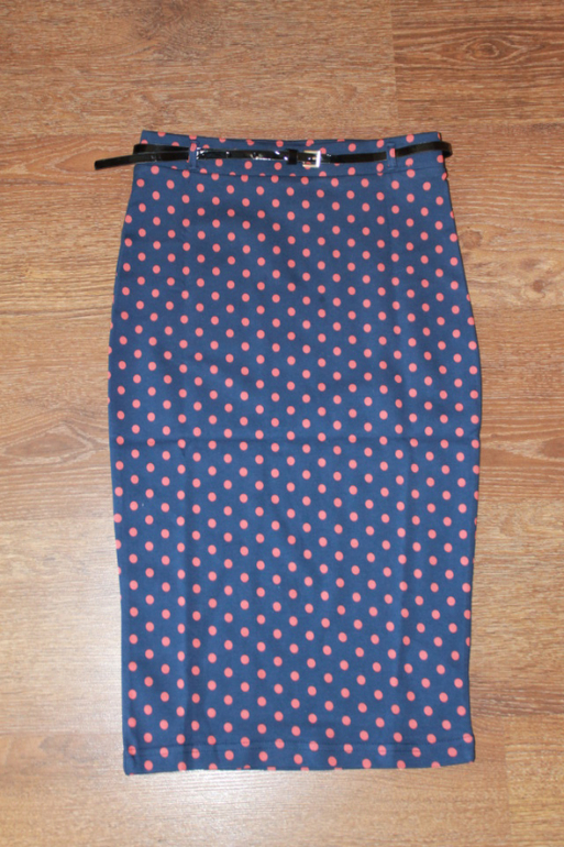 Хвастик обалденной юбки-карандаш.