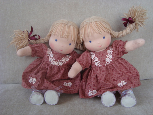 Куколки для двойняшек