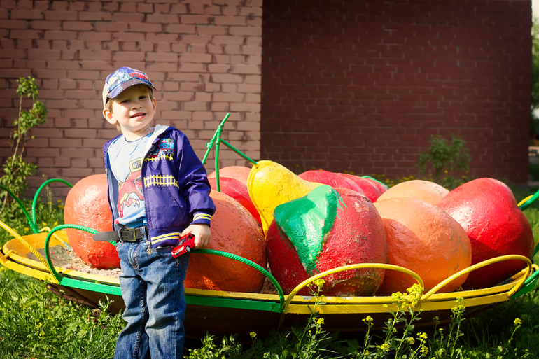 Майские праздники)