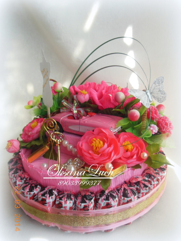 Торт конфетный "Чего хотят женщины".