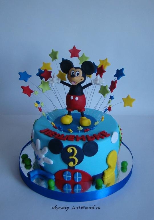 Торт с Микки Маусом
