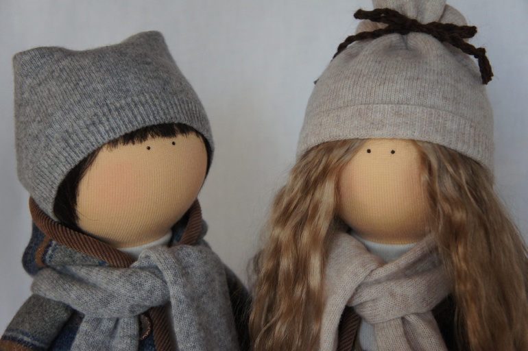 Леся,Артёмка и кошечка Соня.