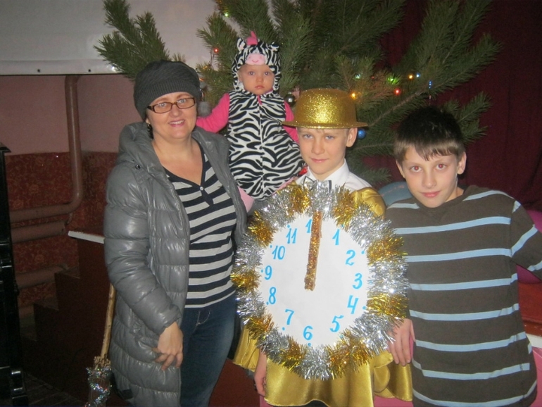 новый год и чуть чуть у бабы с дедом