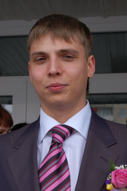 На кого похож ребенок?)))