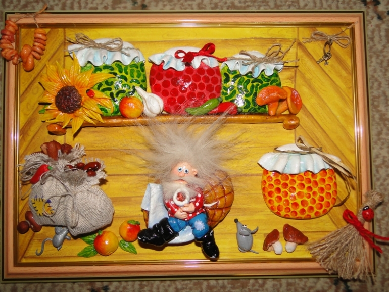 домовенок в кладовочке