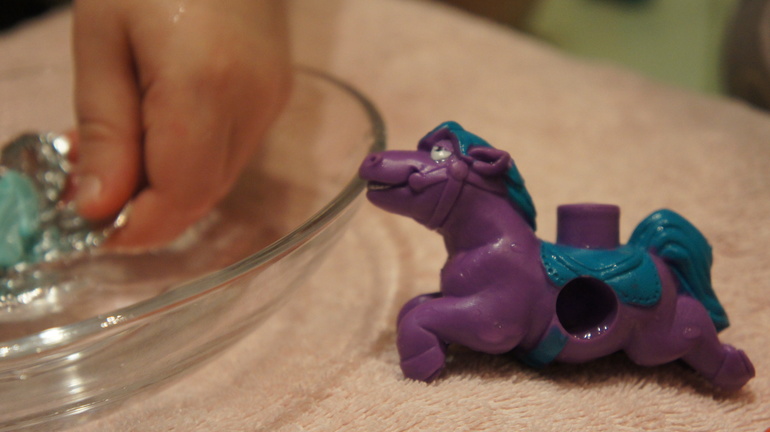 Лепилка из фольги