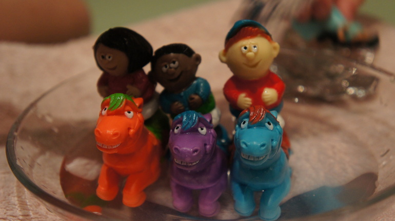 Лепилка из фольги