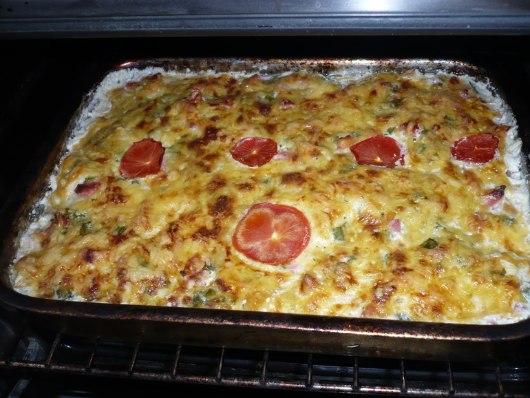 Пельменная запеканка.