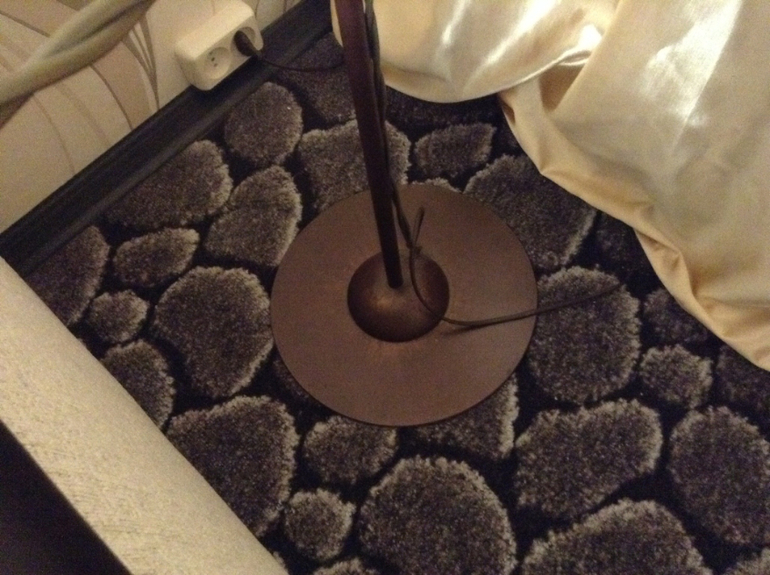 Люстра и торшер