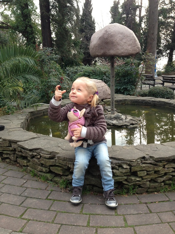 Сегодняшние погуляшки...Тепло!!!