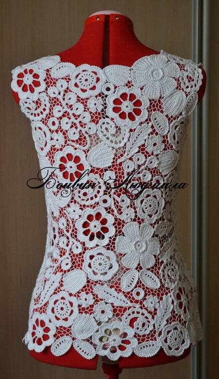 Топ крючком "Букет из белых цветов"