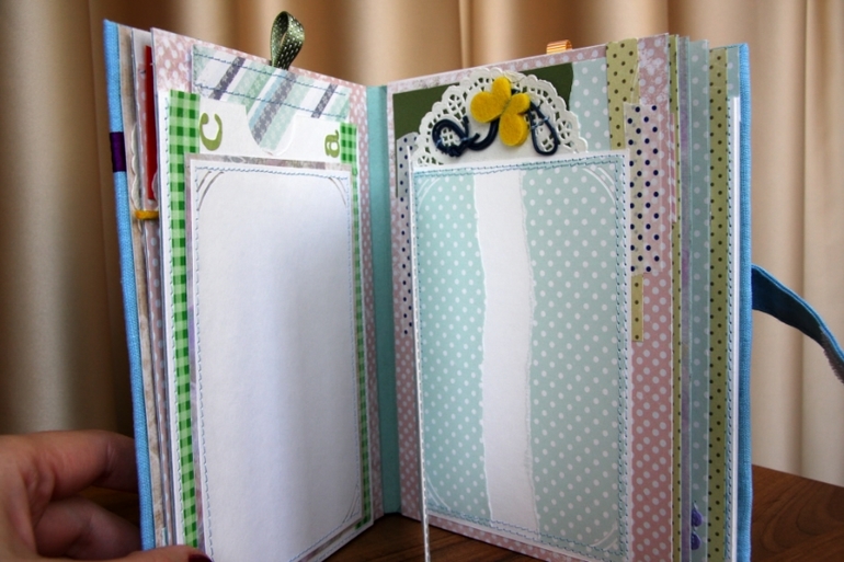 Мини -альбом