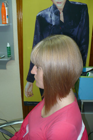 Шла в салон поправить стрижку и вот что вышло)))