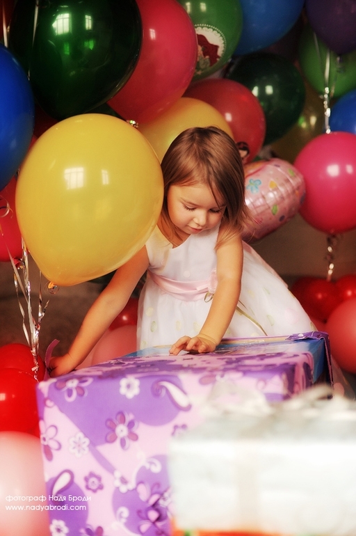 Таюше 3 года. Фотосессия дня рождения.