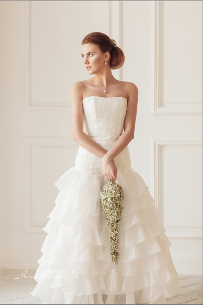 О том как цвет помады коардинально меняет образ невесты :)