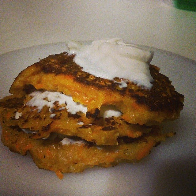 Морковные панкейки