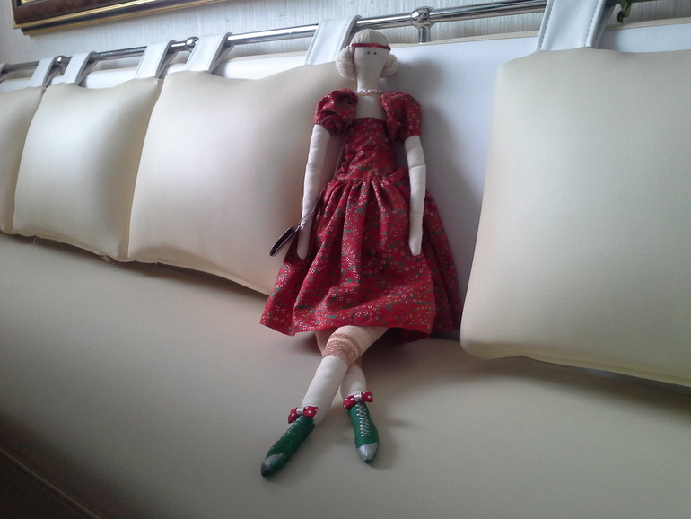 Леди в красном