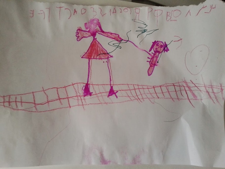 Рисунки Лизы. 4,6 мес.