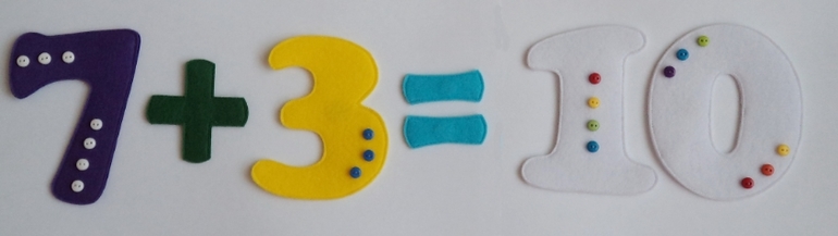 Магнитные цифры из фетра + математические знаки.