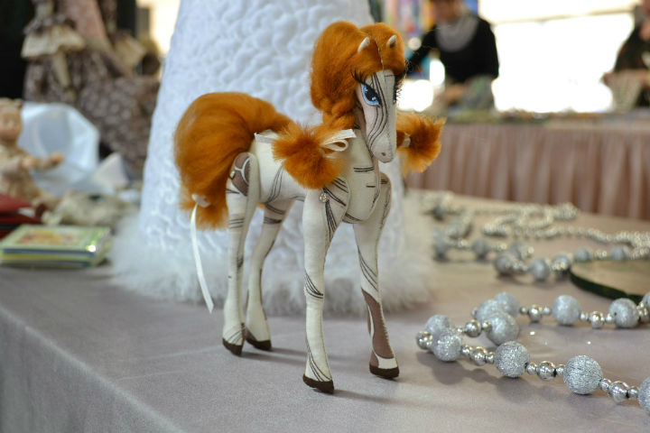 А у меня ещё лошадки :)