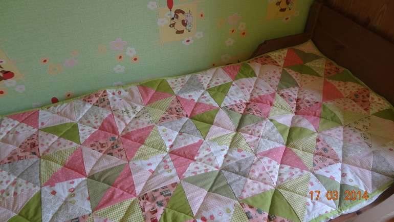 Два покрывала в детскую.