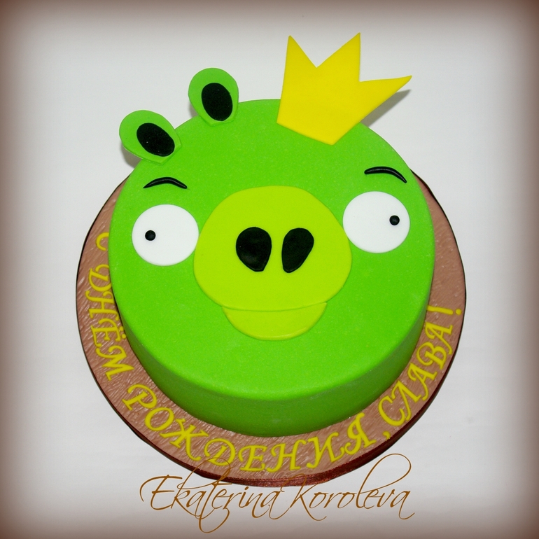 "Свинокороль" из Энгри Бердз